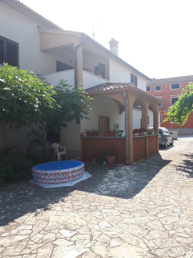 Lili Apartment Rovinj Exterior photo