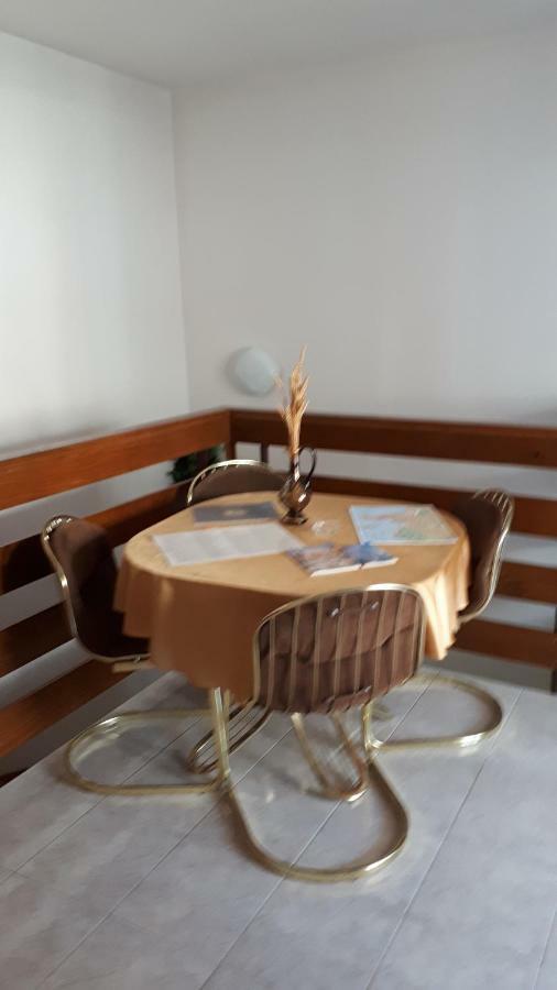 Lili Apartment Rovinj Exterior photo