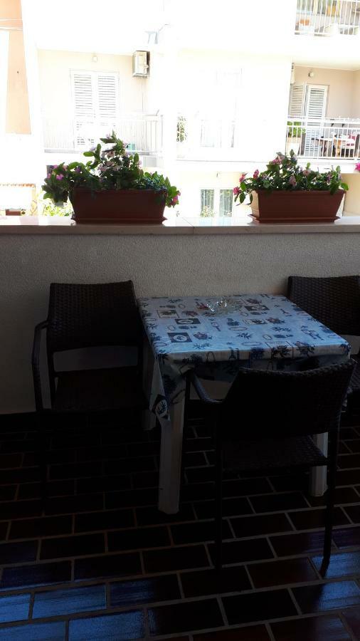 Lili Apartment Rovinj Exterior photo